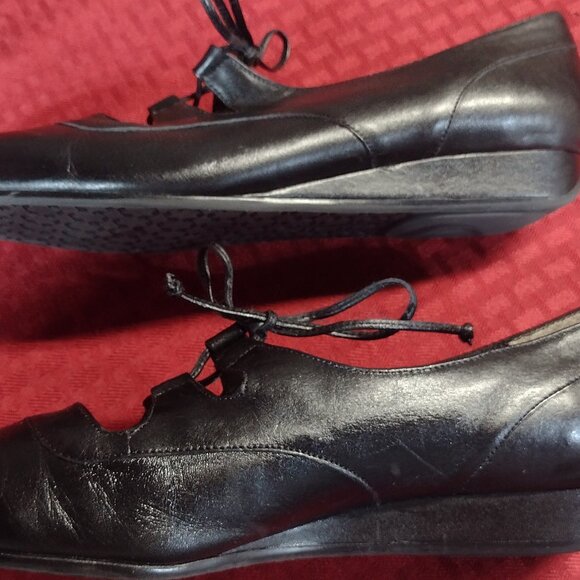 Women’s Trotters Black Shoes – Size 9.5M - Picture 7 of 12